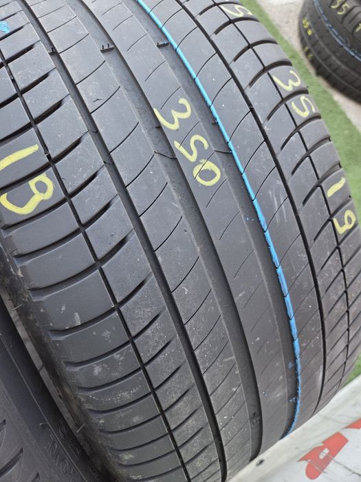 275 35 19 Michelin