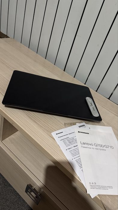 Ноутбук Lenovo в идеальном состояние!