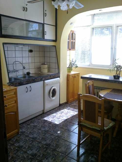 Дава се под наем Двустаен апартамент в София, Център - 54 кв.м за 325 € - Снимка #1