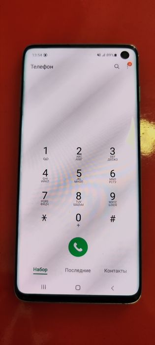 Samsung S10. Ideal