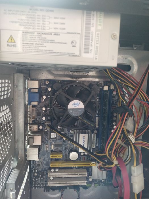 Корпус процессора с аксессуарами