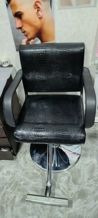 мойка и два кресла