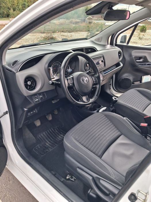 Toyota Yaris 2019 manuală
