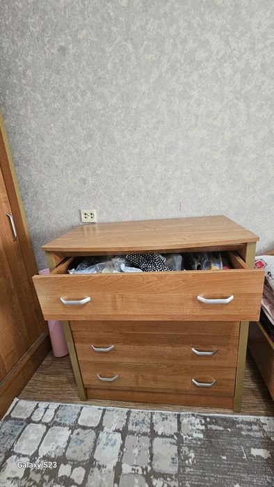 Комод для спальни