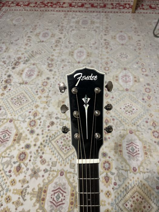 Гитара fender  paramount