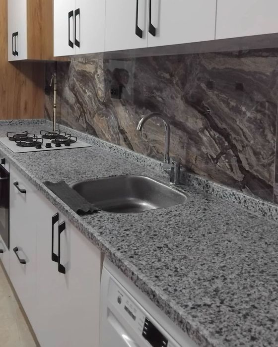 Столешница из гранита