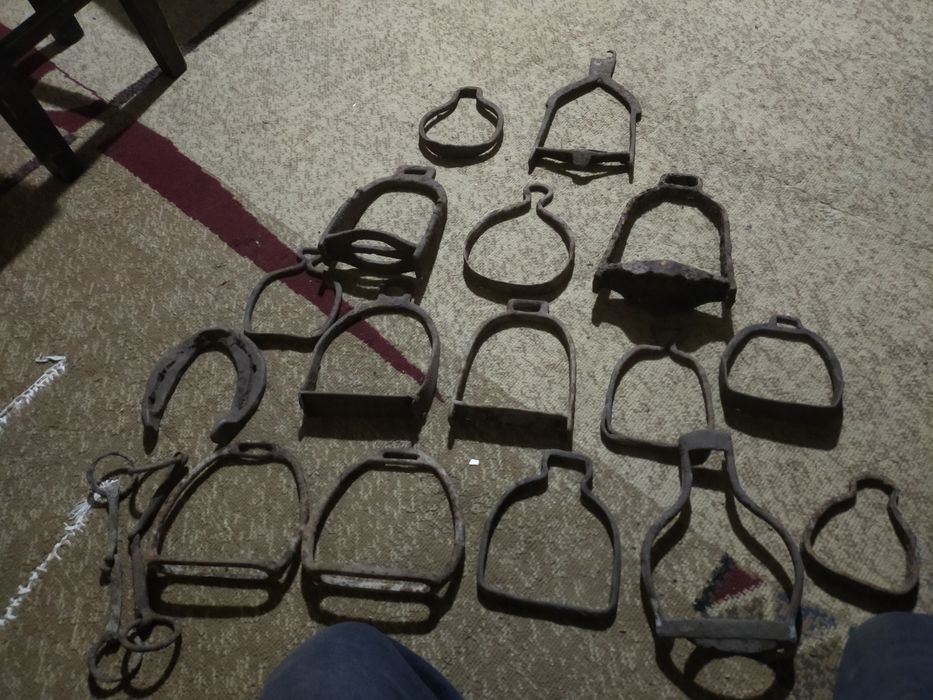 Продам подковы .