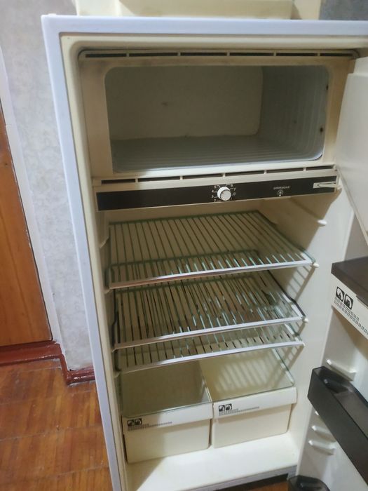 Холодильник Бирюса 10