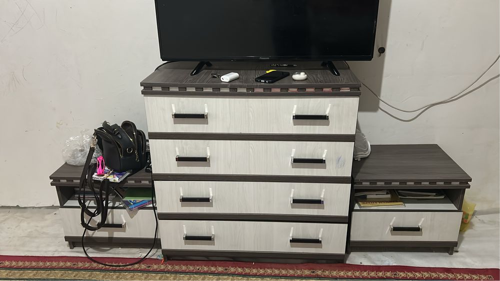 Спальный гарнитур