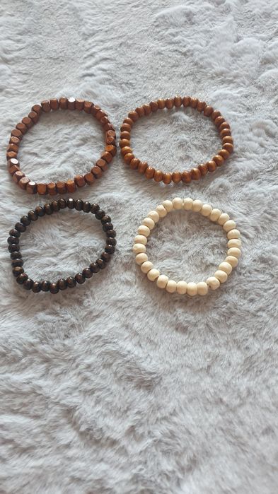 Мъжки гердан и гривна от дървени мъниста