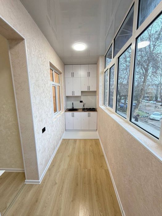 Юнусабад 11кв Продаётса 2/2/4 Мега планет