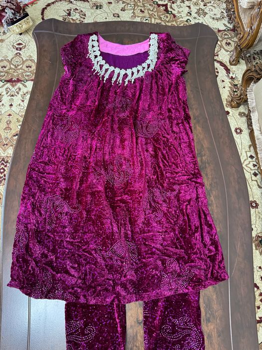 Ko’ylak ishton yaxshi holatda .