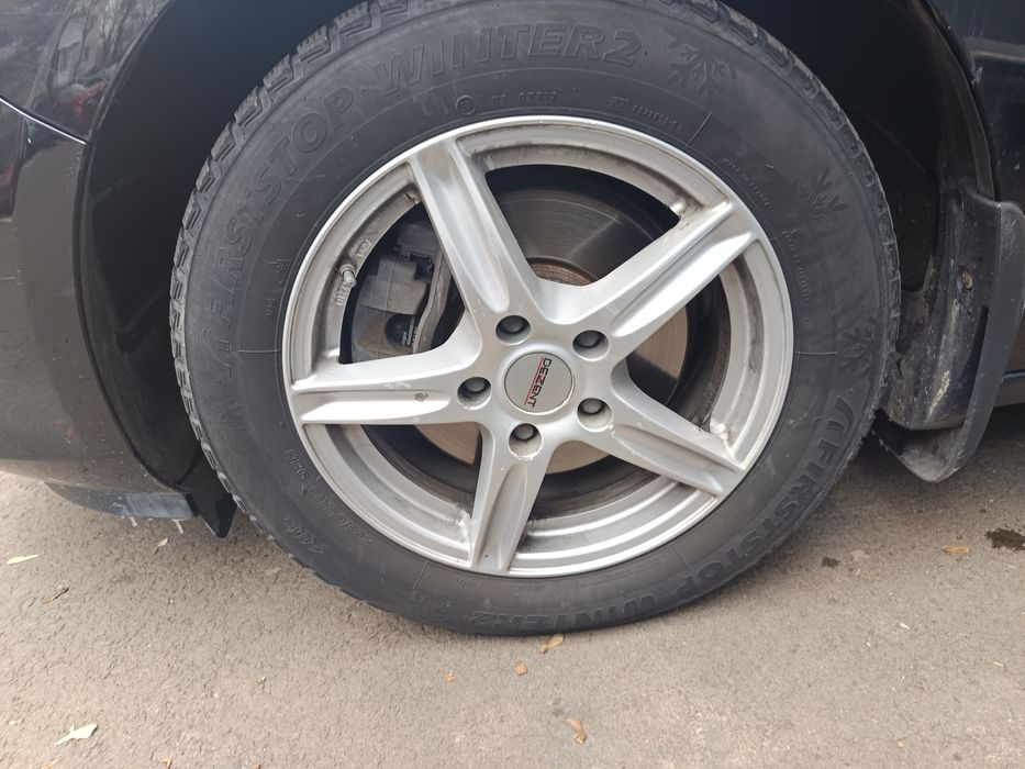 Set jante pe 16 + anvelope de iarnă