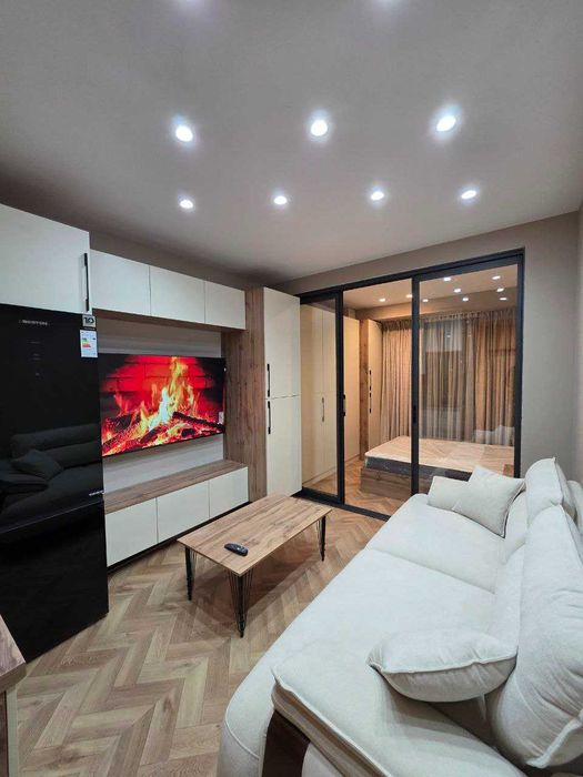 Продается Евро квартира 1в2х