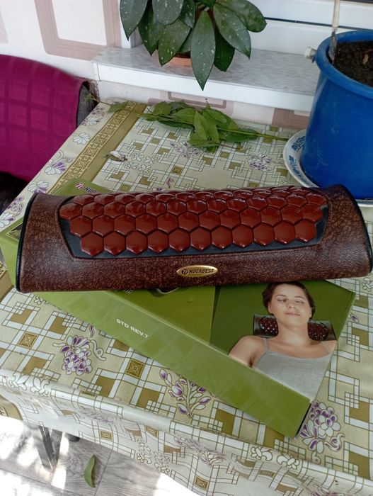 Подушка   nuga pillow в очень хорошем состоянии помогает от храпа