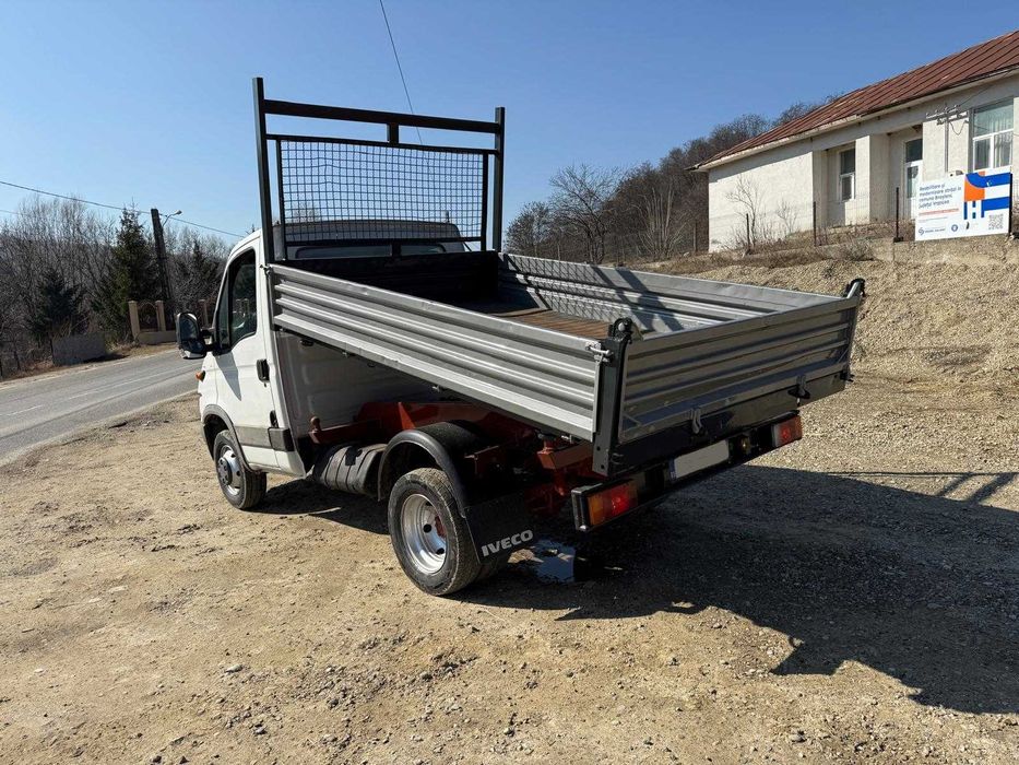 IVECO Daily 35C12 Basculabil/cutie 2003 2.3HPi 120CP cat. B Proprietar