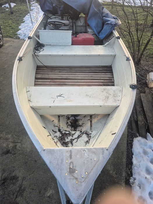 Italmarine Canadian 434, borduri inalte