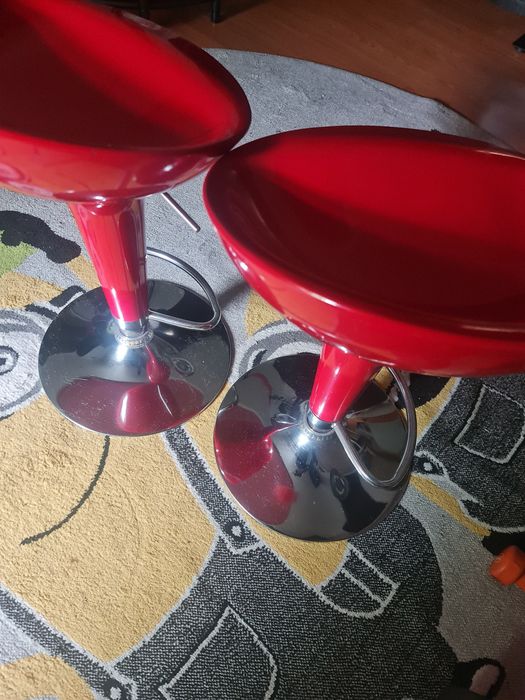 Scaun de bar reglabil