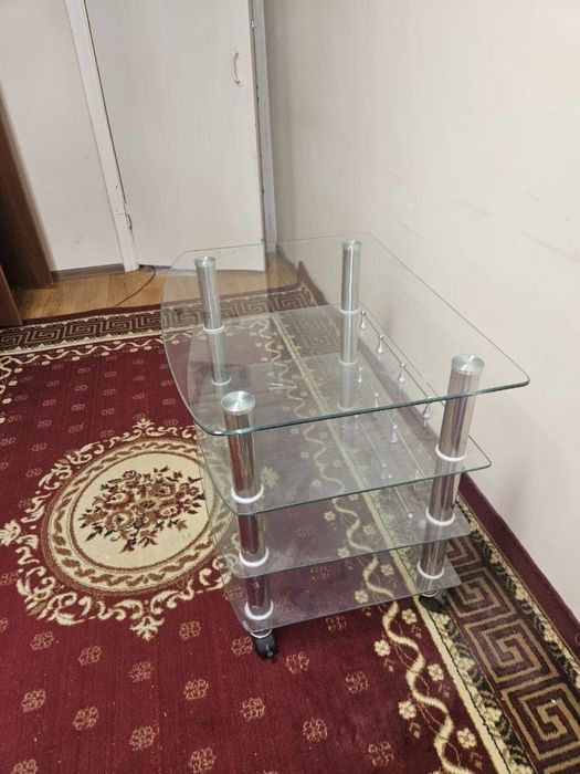стеклянная подставка