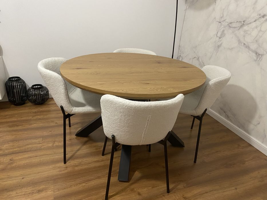 Masa dining cu scaune mobexpert