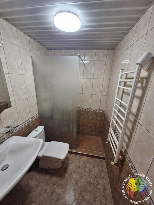 Дава се под наем Тристаен апартамент в Бургас, Център - 110 кв.м за 612 € - Снимка #10