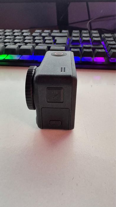 Продам экшн-камеру dji