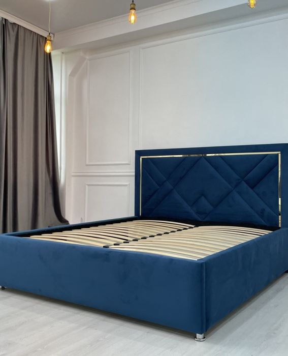 Двуспальный кровать