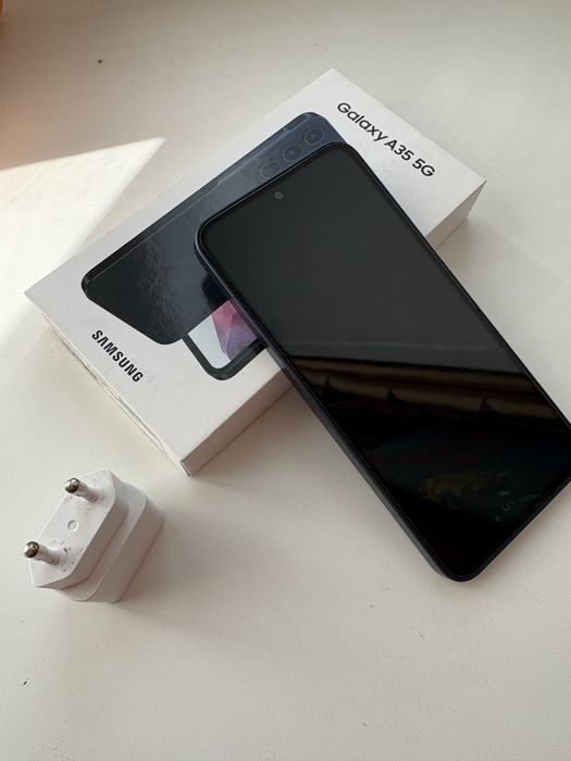 Самсунг а35 5G в хорошем состоянии