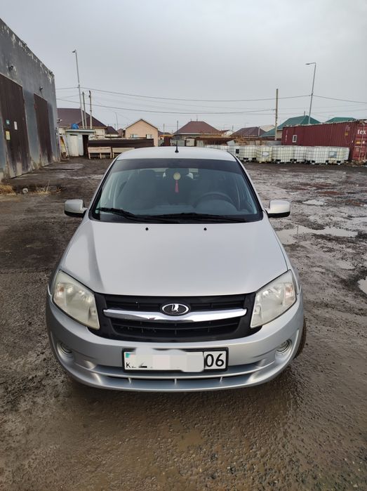 Лада Гранта 2013