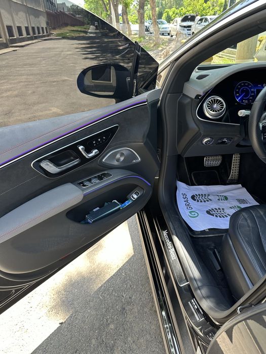 Mercedes-Benz EQS 450+ full