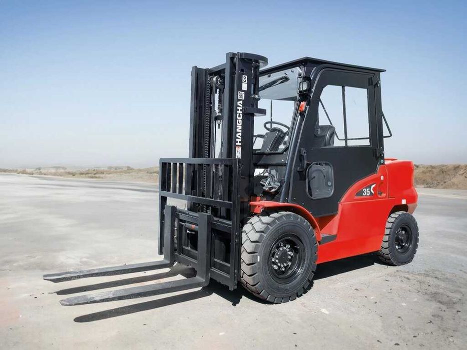 Арена вилочного погрузчика - Кара 24 часа Ташкент