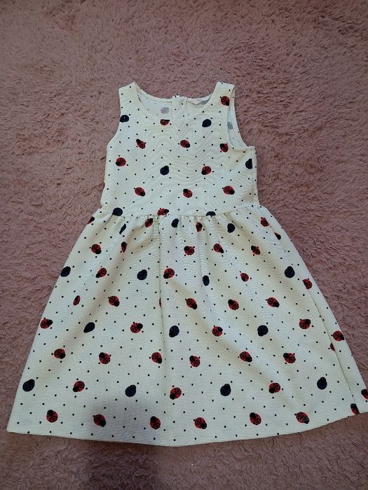 Рокли за госпожица 122-128 см.