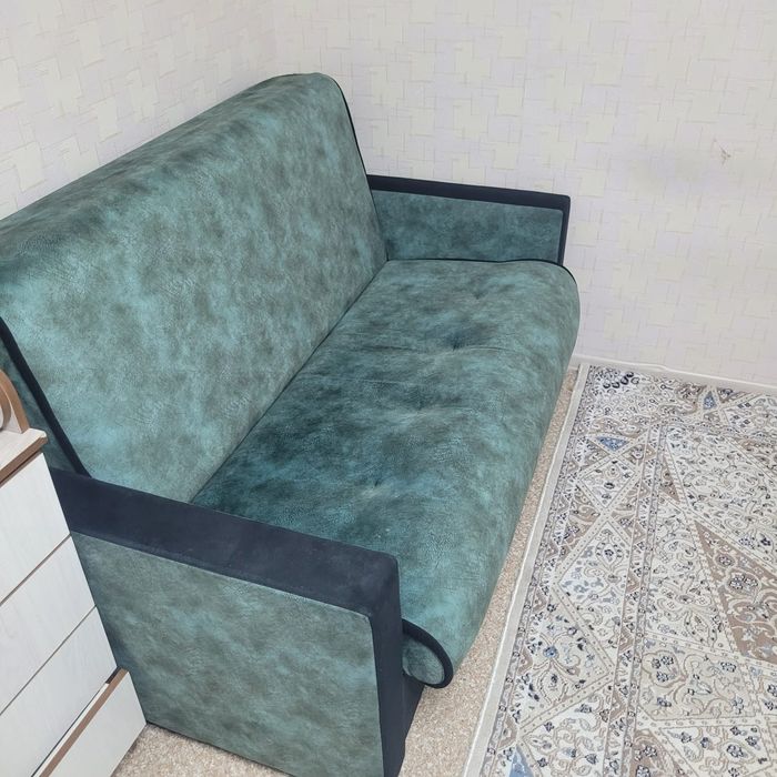 ПРОДАМ  МИНИ ДИВАН 70000тг торг