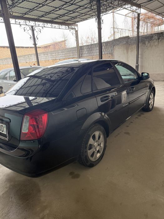 Srochna jentra sotiladi