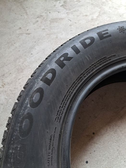 2 anvelope Allseasons 215 65 r16 Goodride