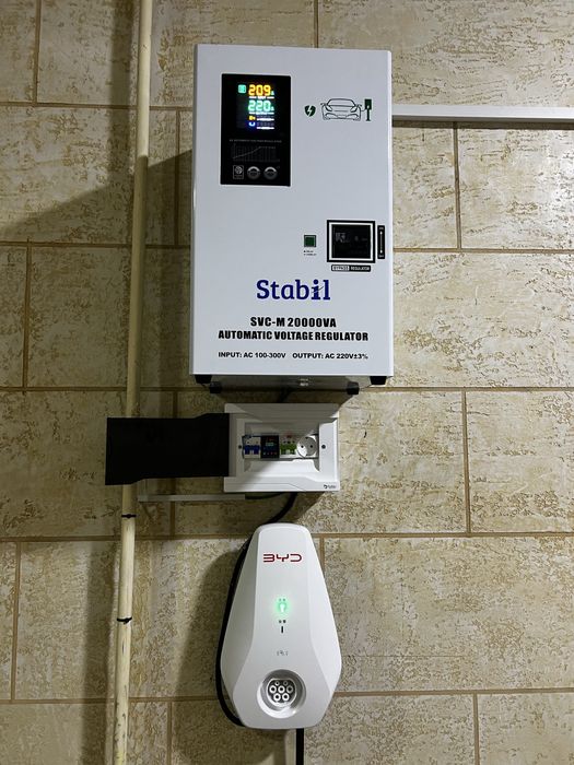 Zaryadka o'rnatish xizmati elektromobil
