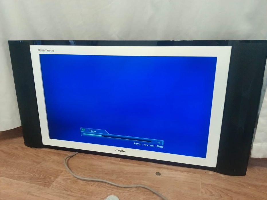 Телевизор Konka с пультом