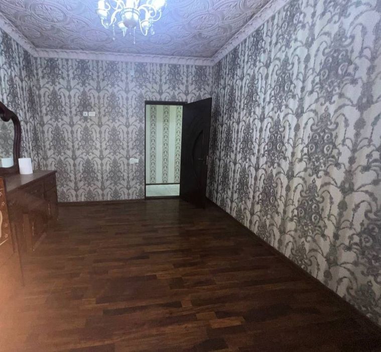 Продаётся  Квартира 2 х комнатная  с мебелью  техники