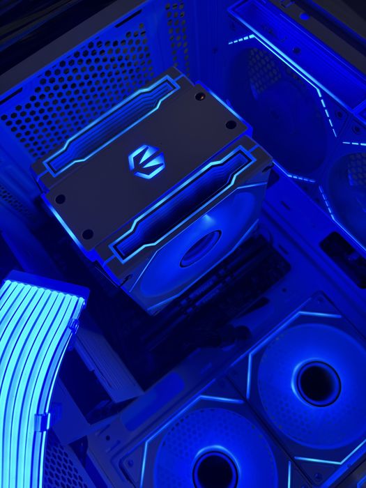 Бял геймърски компютър Ryzen 5600/RTX3060Ti/16 Ram/512 ssd/600W +ПОДАРЪК