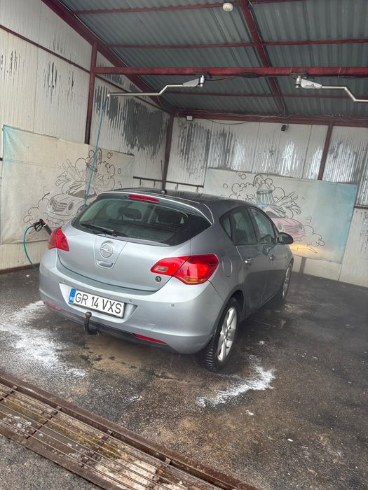 Opel astra J 1.3 cdti