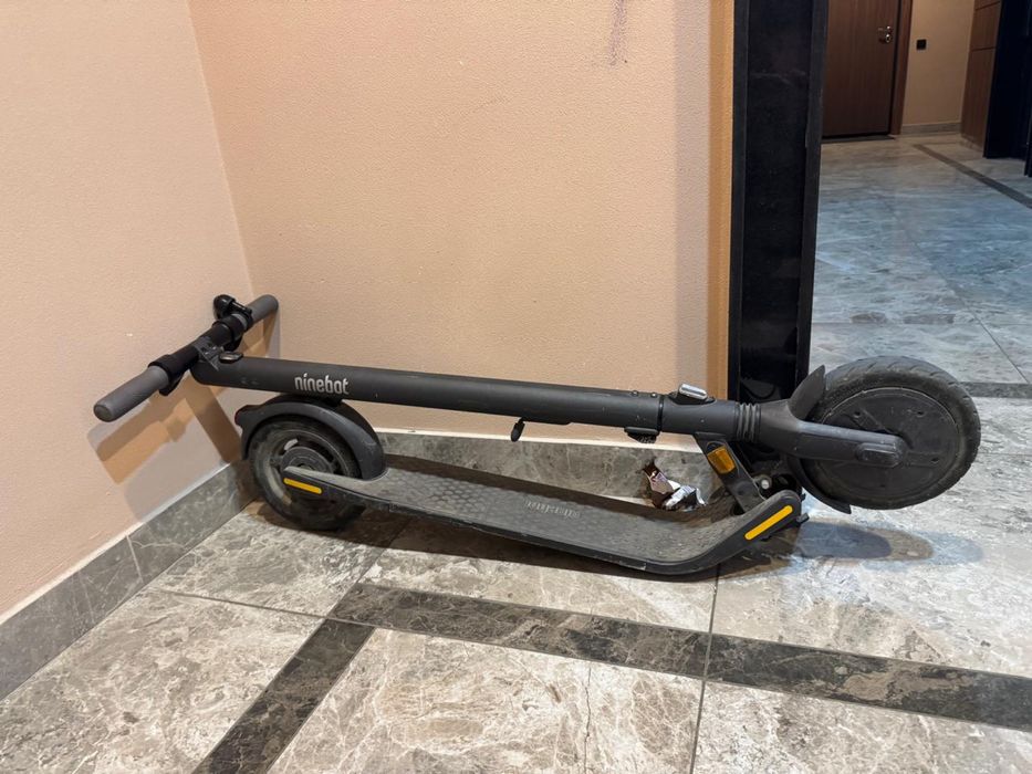 Электросамокат Ninebot