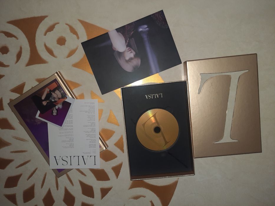 продам альбом LALISA