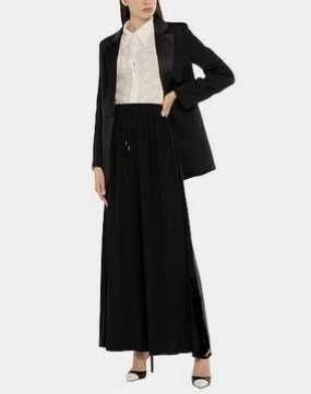 Fusta pantaloni Noua , model foarte frumos, S, M, L, XL