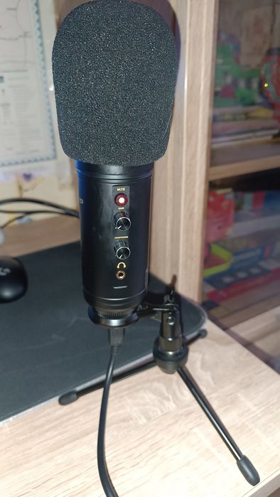 Микрофон DEXP U700