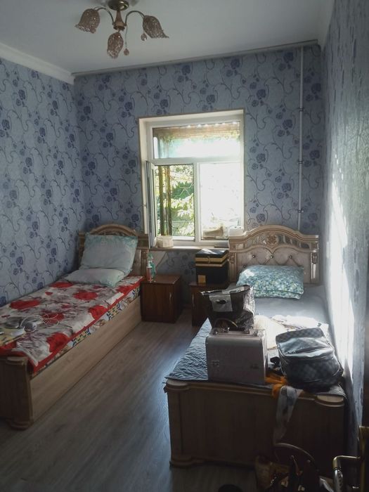 Чирчик шахар 
10-микрораён 
#3-хона 1-этаж янги планировка
Квартира