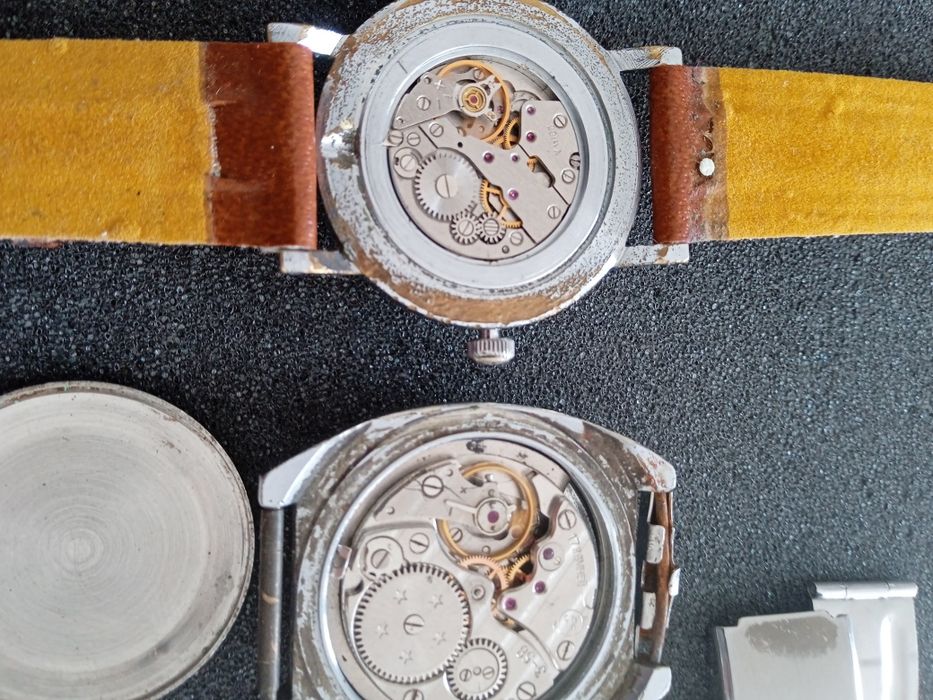 Лот руски механични часовници. ZARIA,POLJOT RAKETA ORIENT.