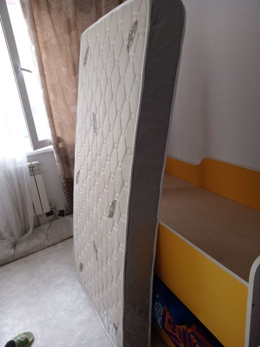 Срочно продам трансформер кровать детский