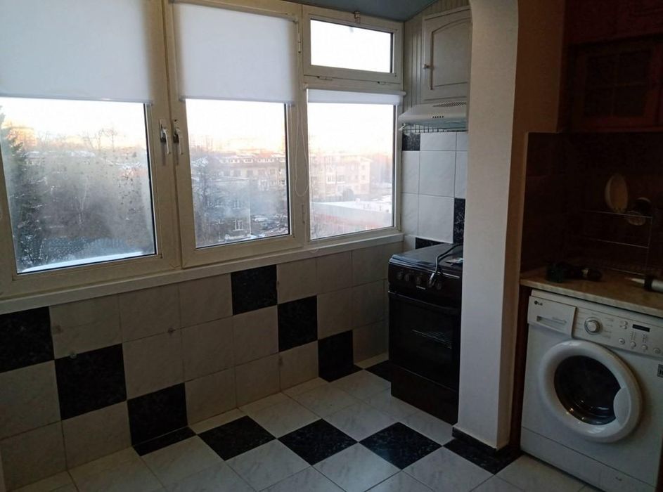 Дава се под наем Тристаен апартамент в София, Западен парк - 65 кв.м за 525 € - Снимка #3