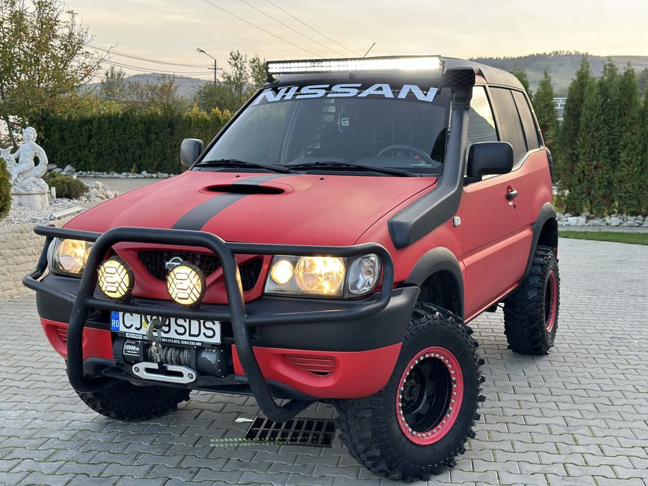NISSAN Terrano