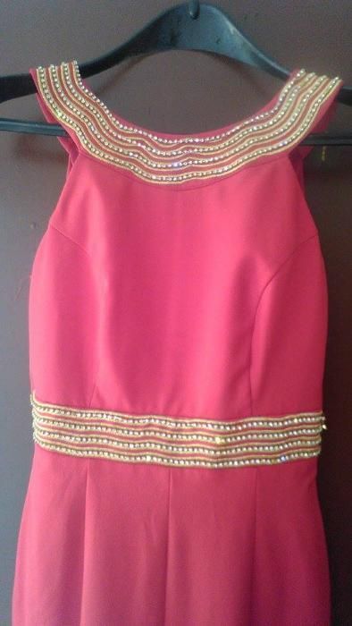 Две официални рокли